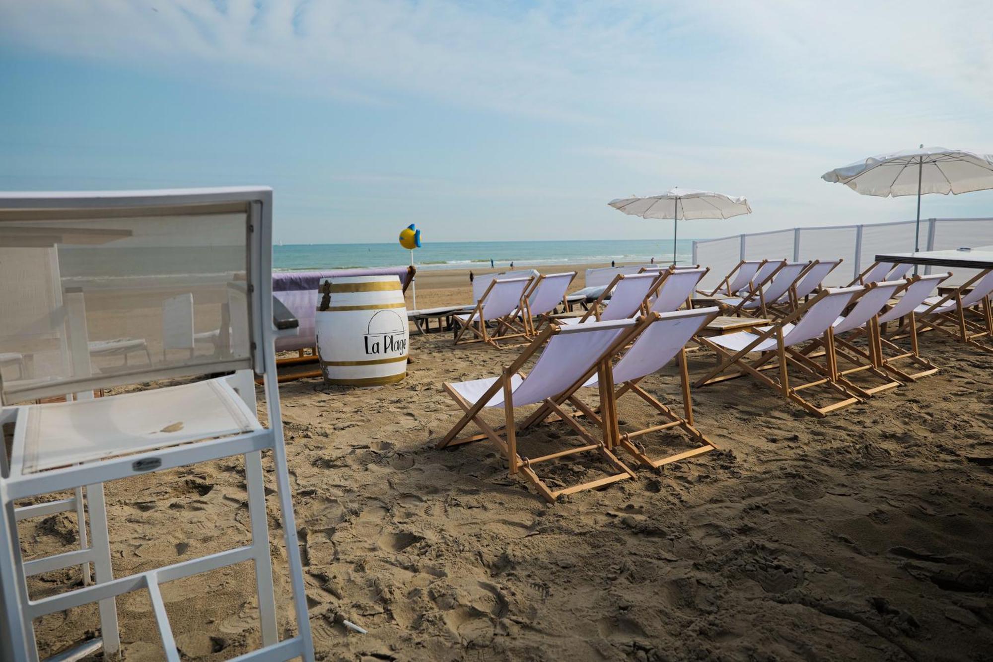 Hotel Merveilleux Cote Mer Dunkirk Exterior photo